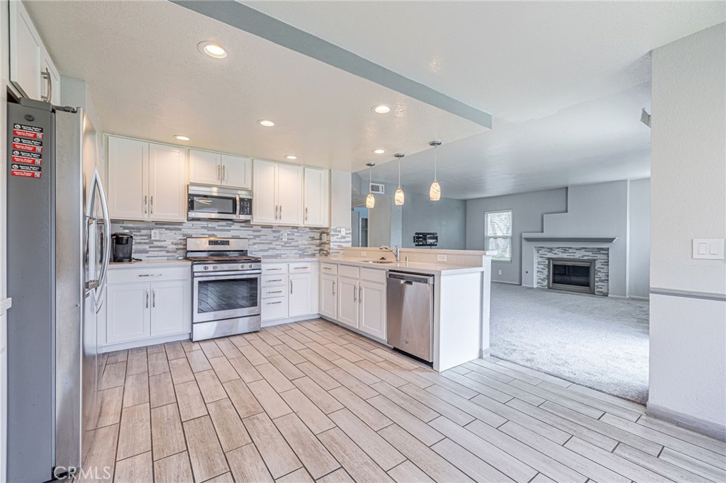 37254 Carousel Circle Property Photo 23