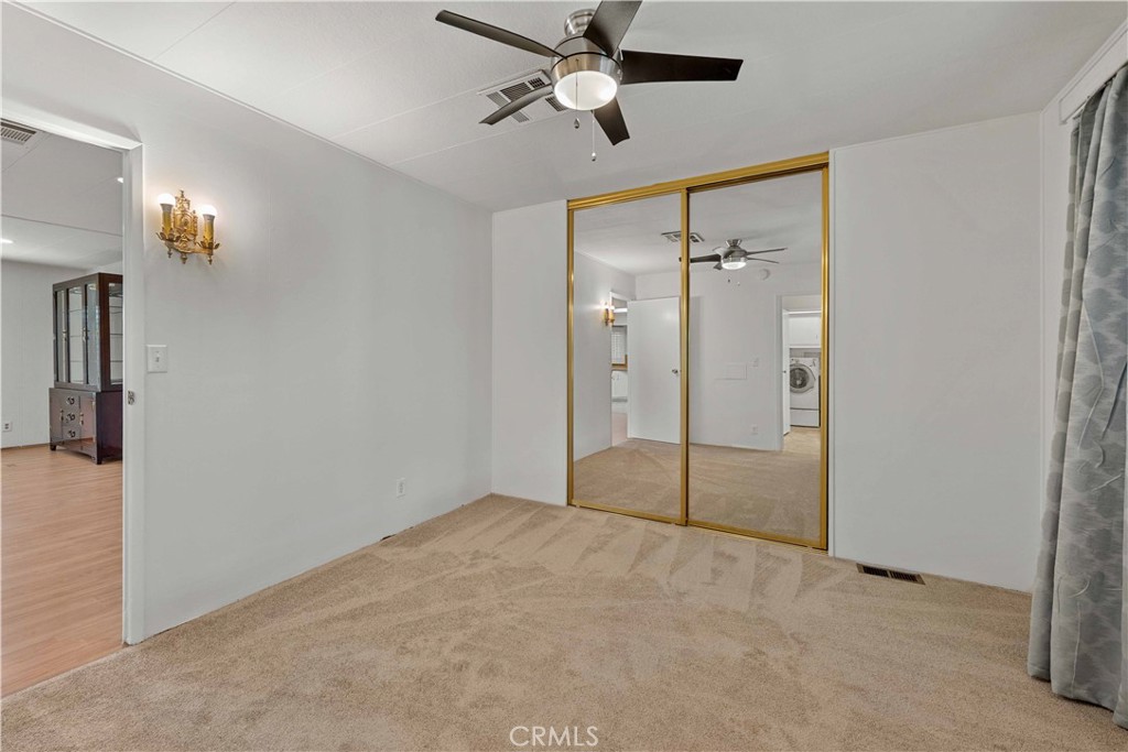 719 Glenlake Property Photo 25