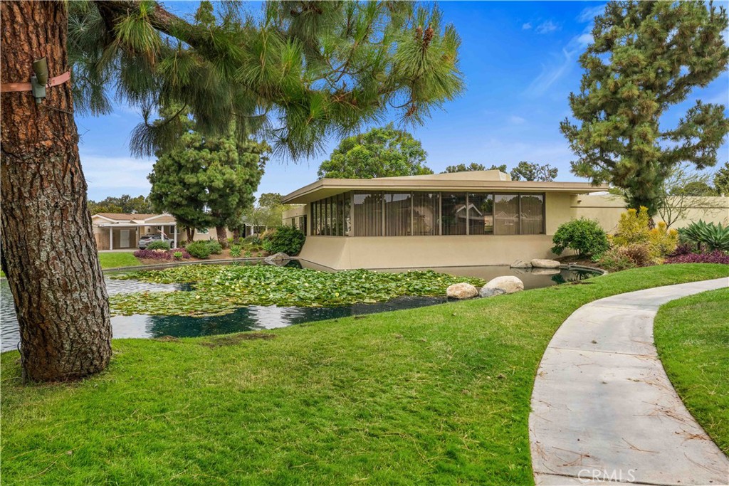 719 Glenlake Property Photo 37