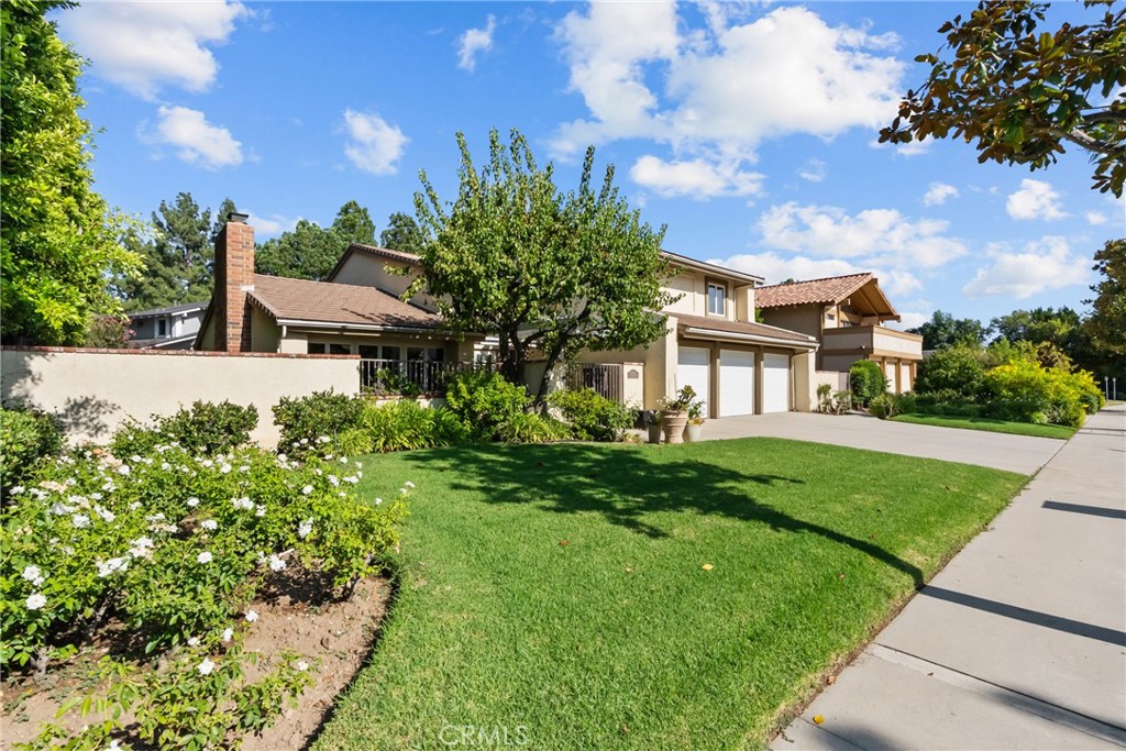 10216 Melvin Property Photo