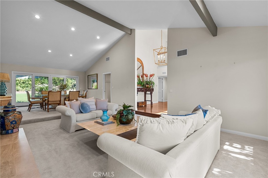 10216 Melvin Property Photo 12