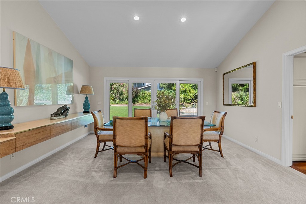 10216 Melvin Property Photo 14