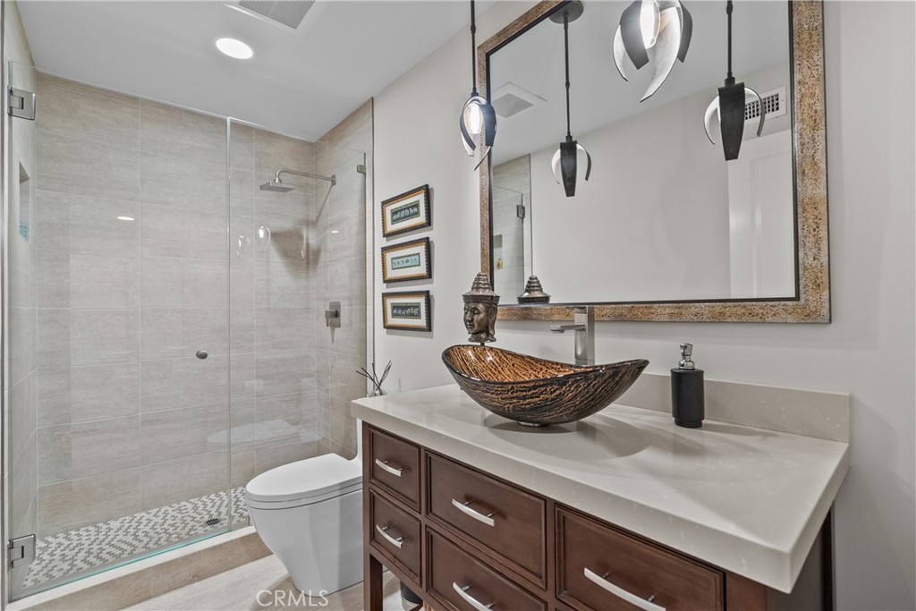 10216 Melvin Property Photo 29