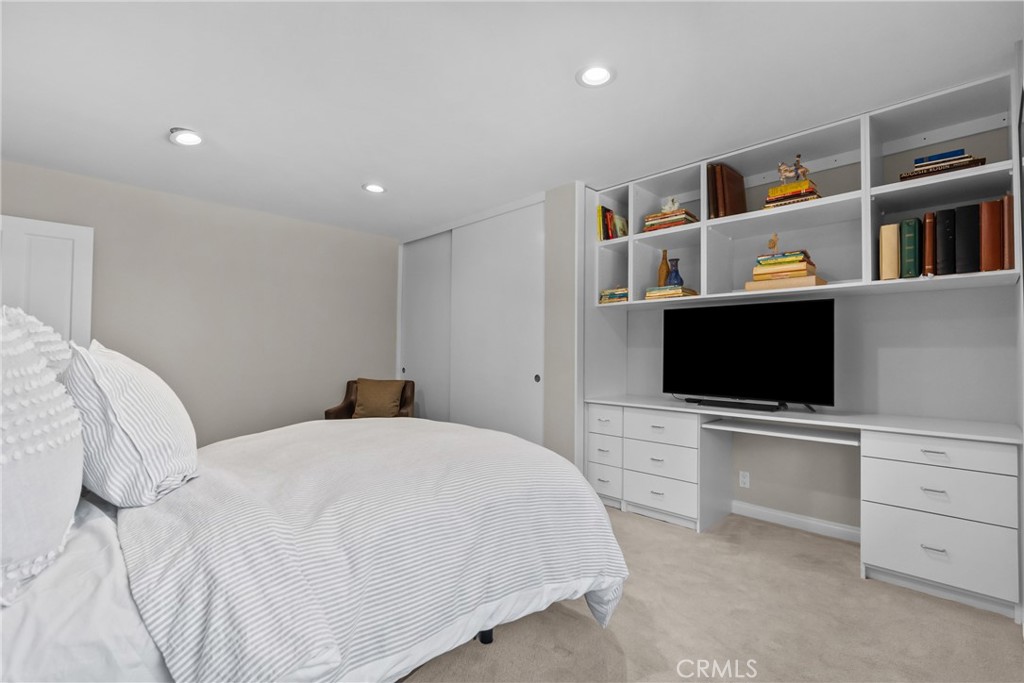 10216 Melvin Property Photo 48