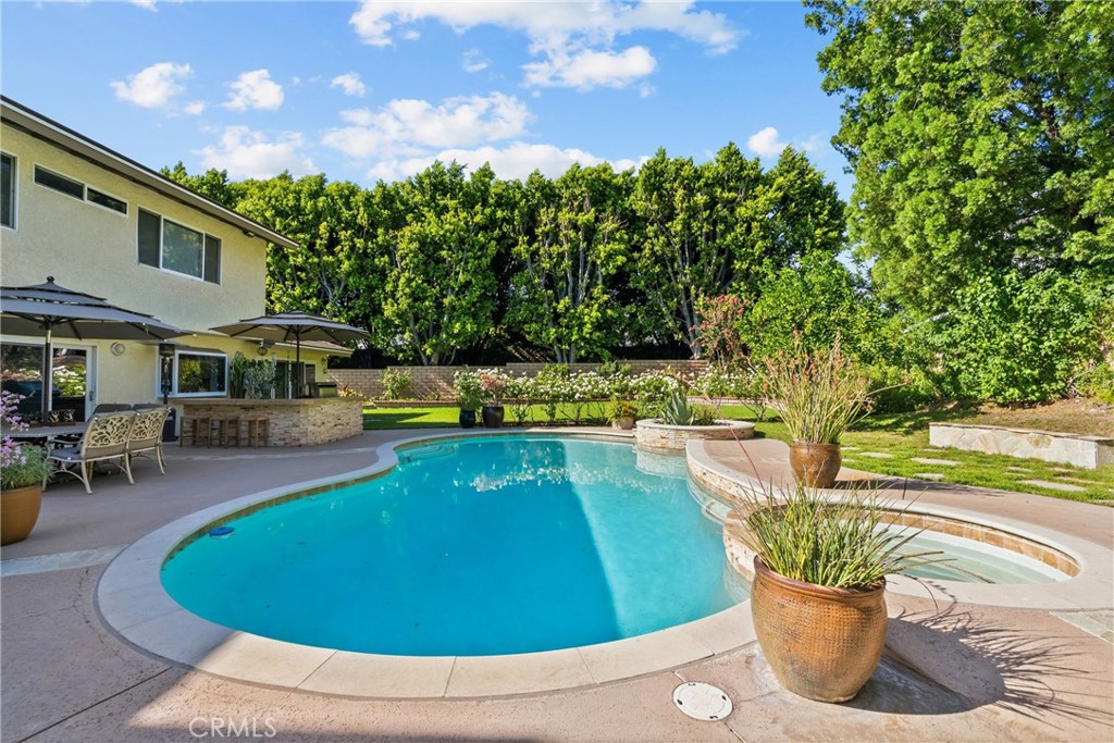 10216 Melvin Property Photo 50
