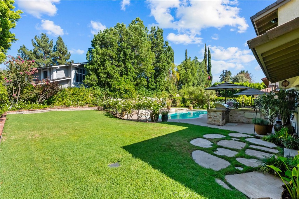 10216 Melvin Property Photo 59