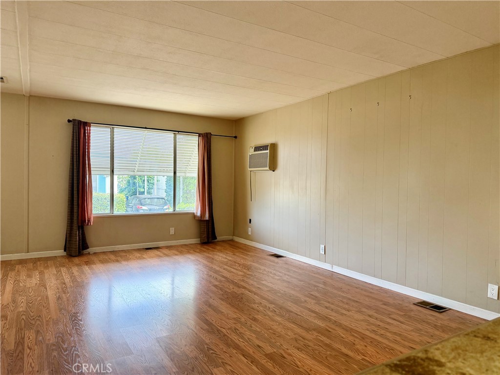 8801 17 Eton Property Photo 1