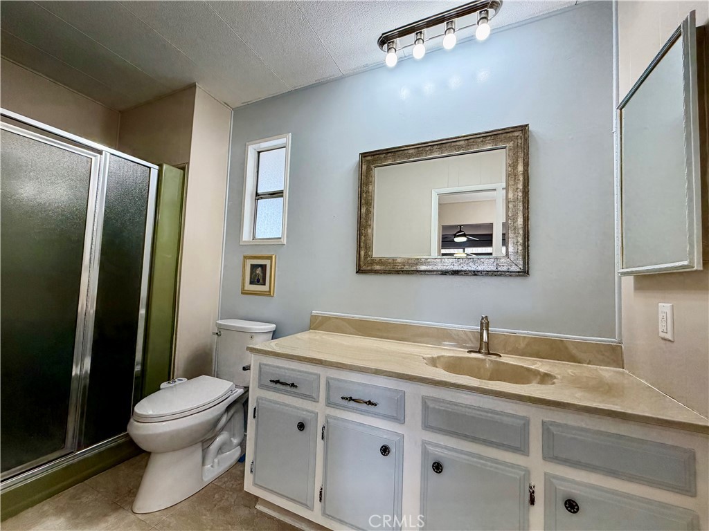 8801 17 Eton Property Photo 6