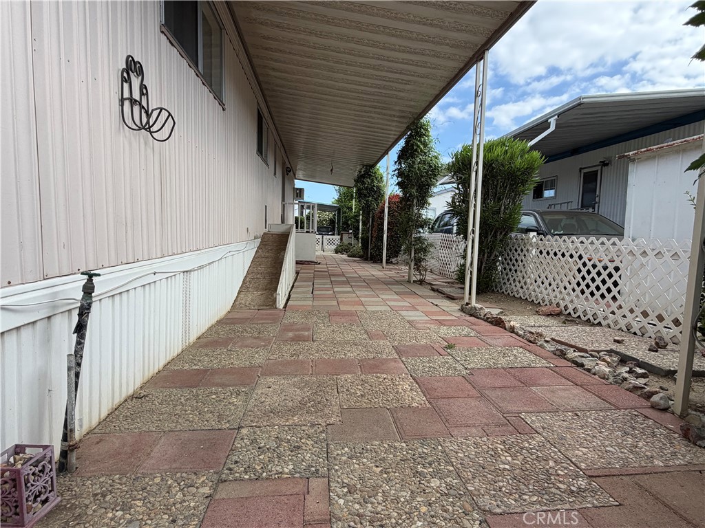 8801 17 Eton Property Photo 21