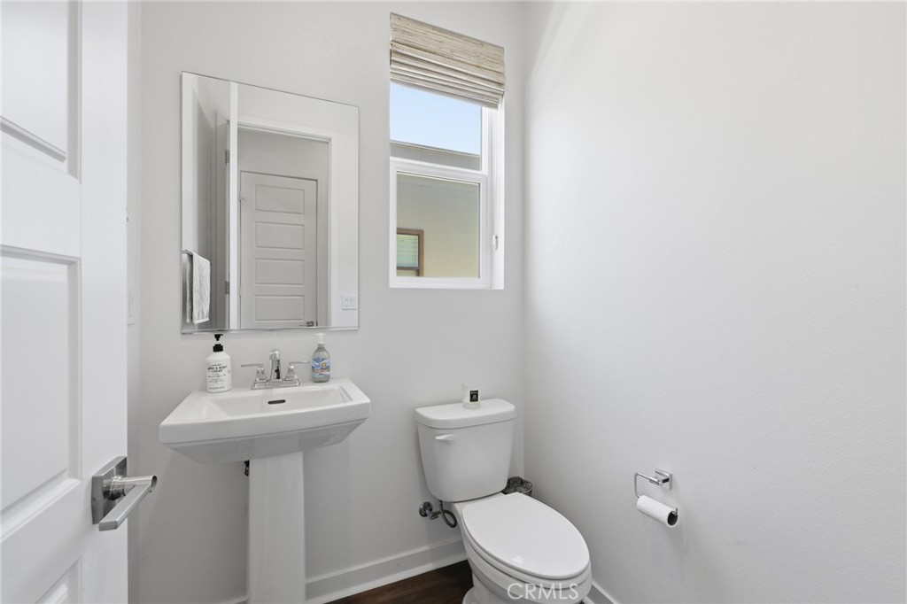27525 Illumination Court Property Photo 19