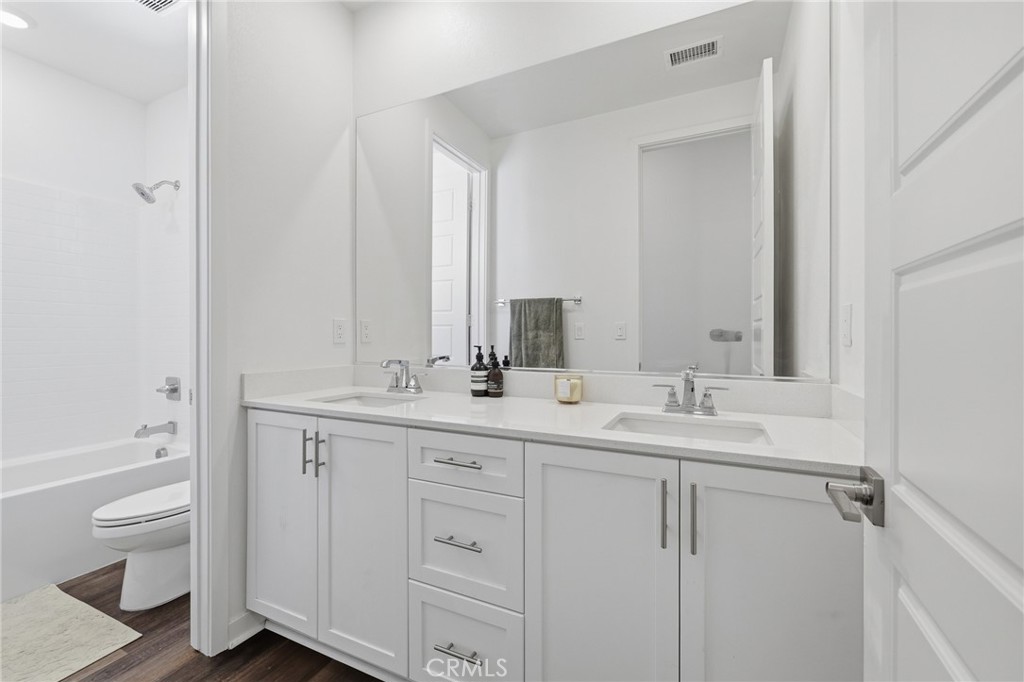 27525 Illumination Court Property Photo 20