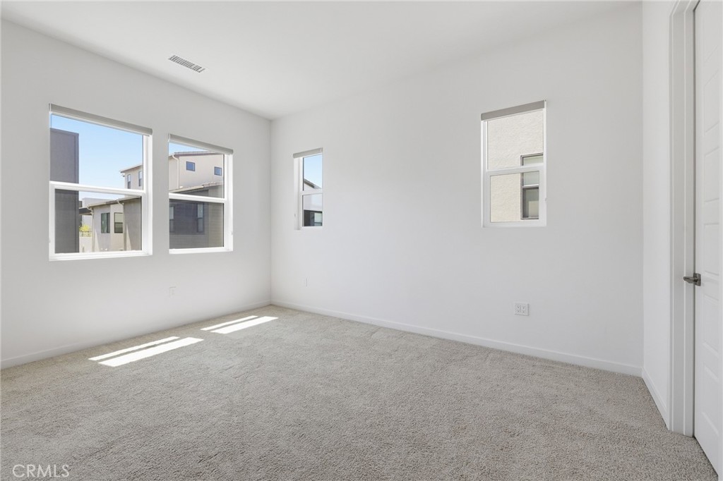 27525 Illumination Court Property Photo 21