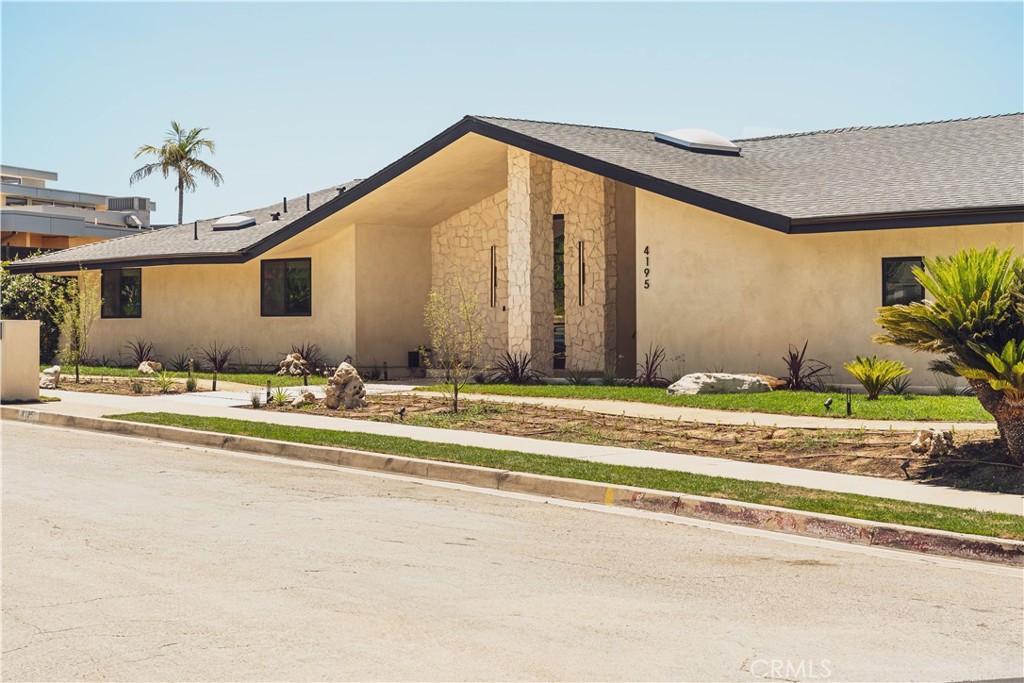4195 Alonzo Ave Property Photo 1