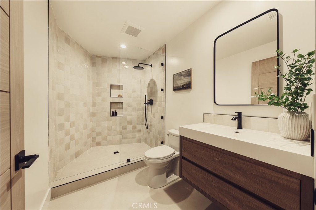 4195 Alonzo Ave Property Photo 11
