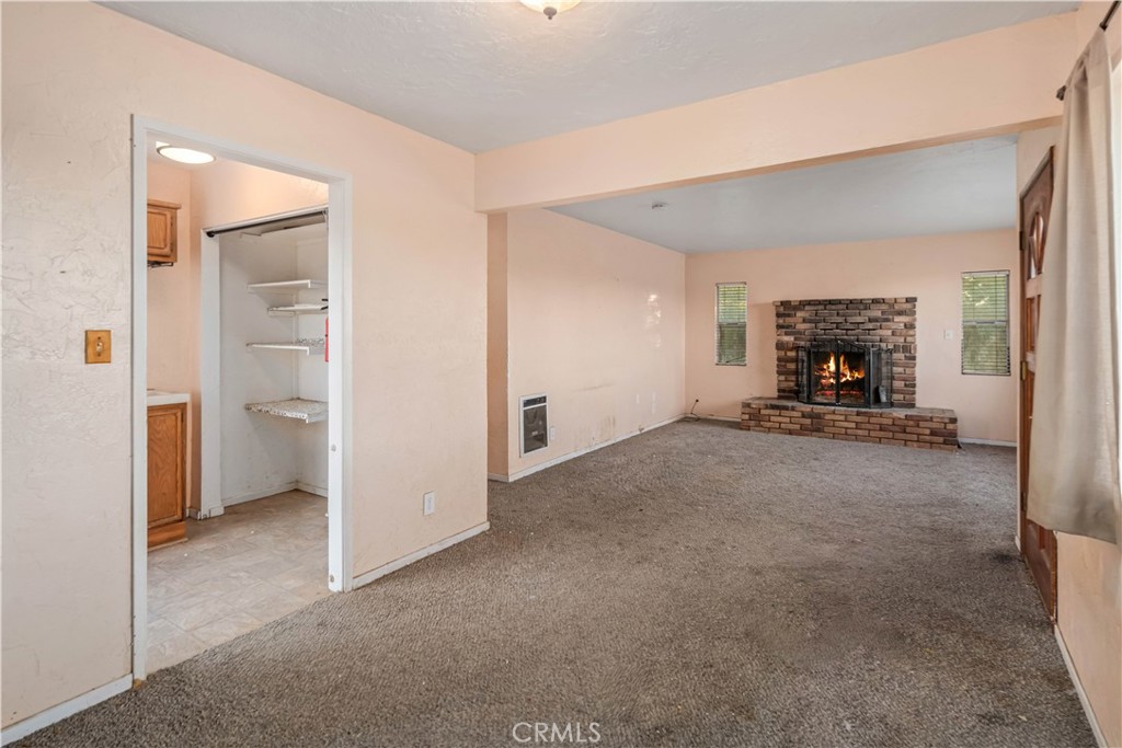 8728 W Avenue E12 Property Photo 11