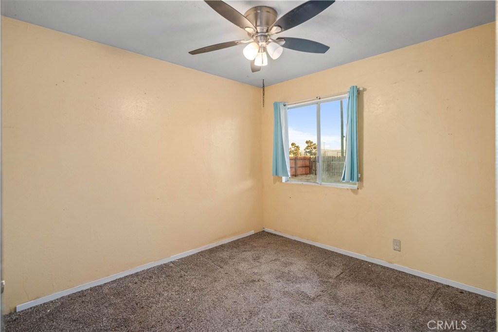 8728 W Avenue E12 Property Photo 14