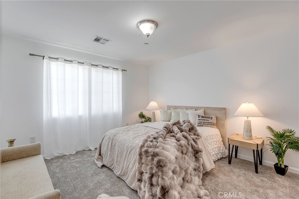 9330 Sunland 1 Property Photo 17