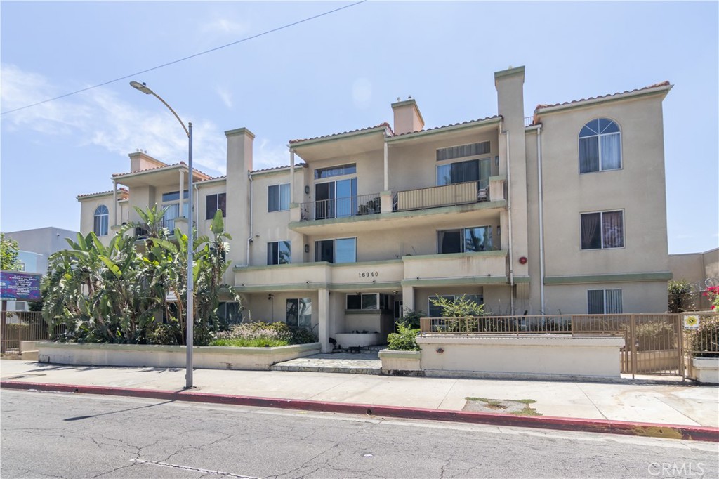 16940 Chatsworth Street 106 Property Photo 1