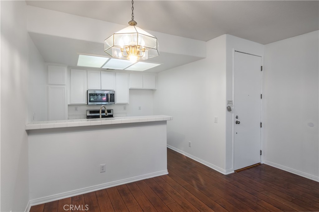 16940 Chatsworth Street 106 Property Photo 5