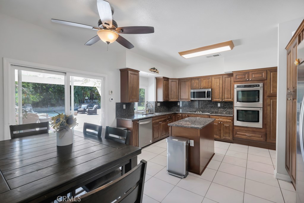 9734 Kentland Property Photo 15