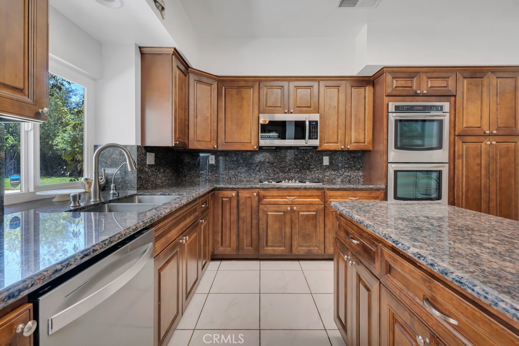 9734 Kentland Property Photo 19