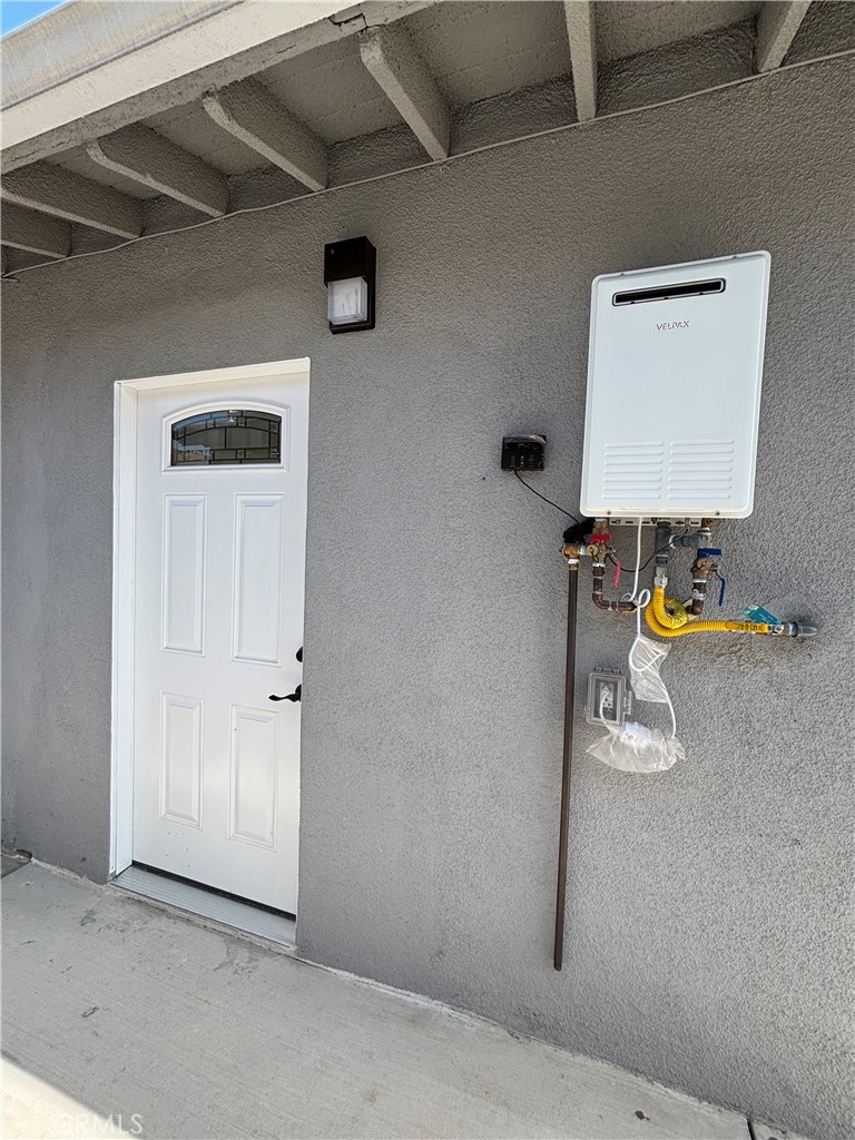 6724 Nagle Property Photo 2