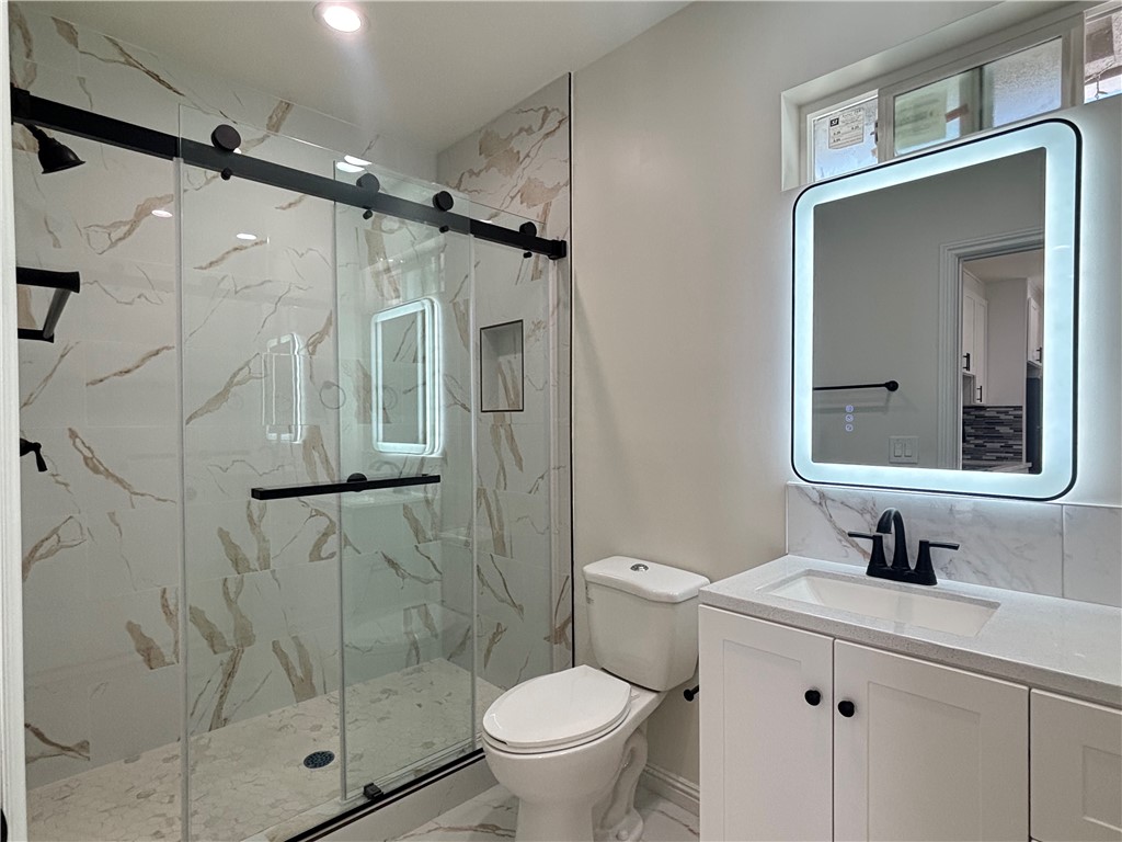 6724 Nagle Property Photo 5