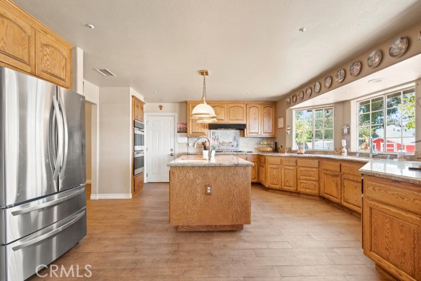 9722 Hierba Property Photo 10