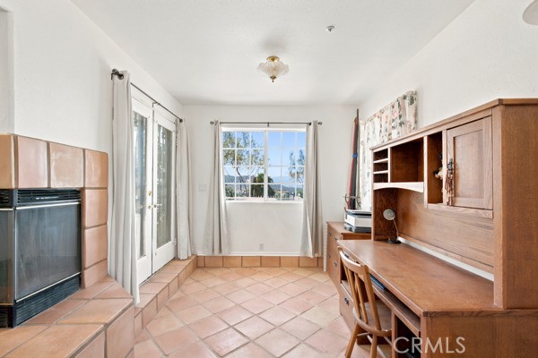 9722 Hierba Property Photo 17