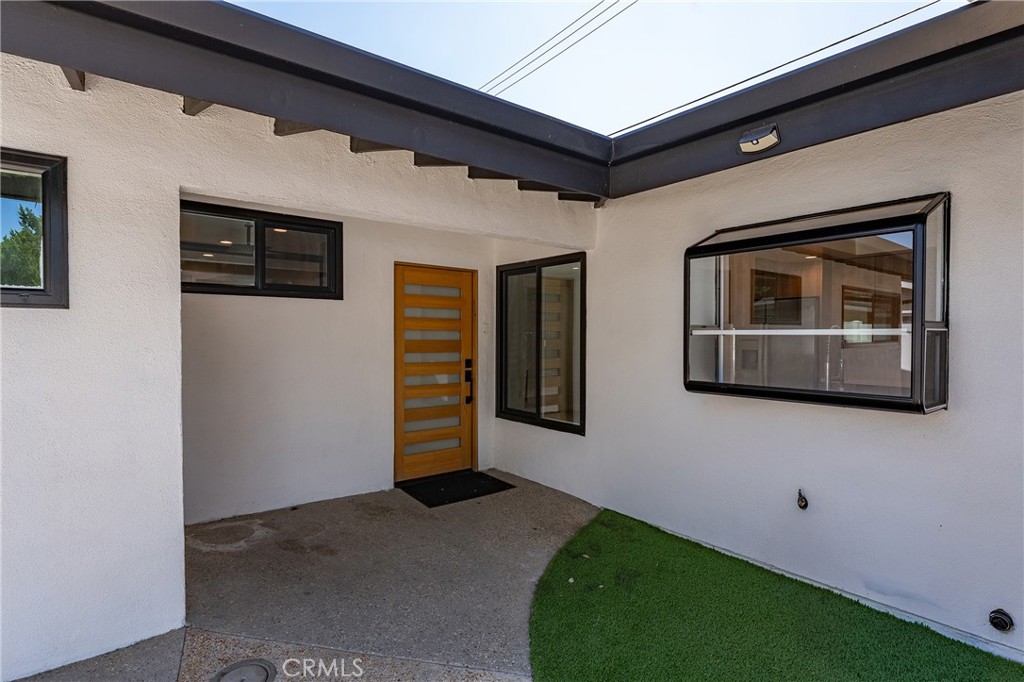 23030 Dolorosa Property Photo 3