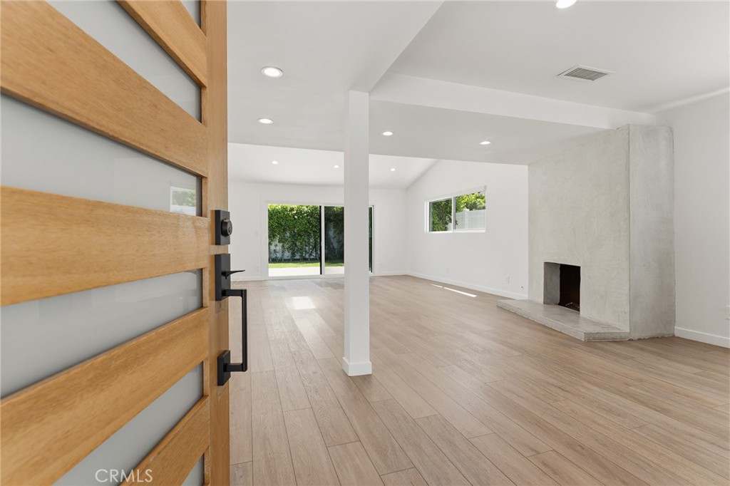 23030 Dolorosa Property Photo 4