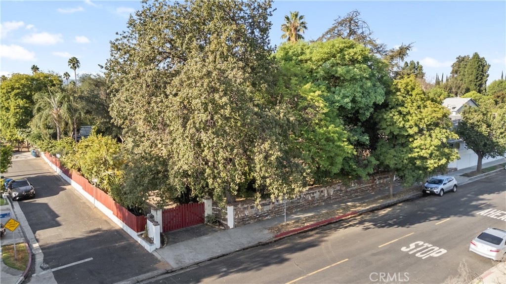 18552 Erwin Property Photo 2