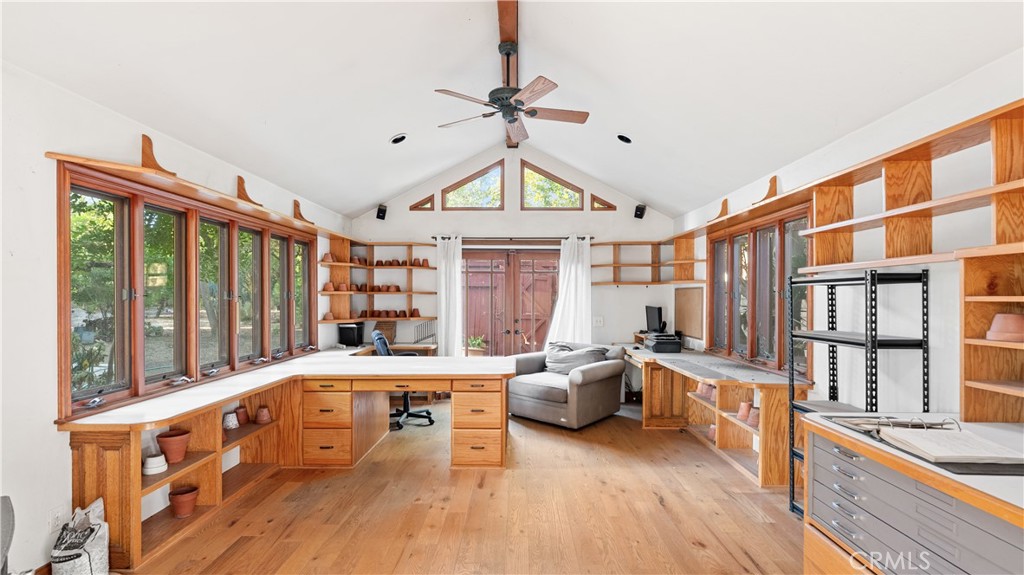 18552 Erwin Property Photo 14