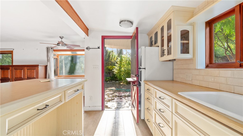 18552 Erwin Property Photo 26