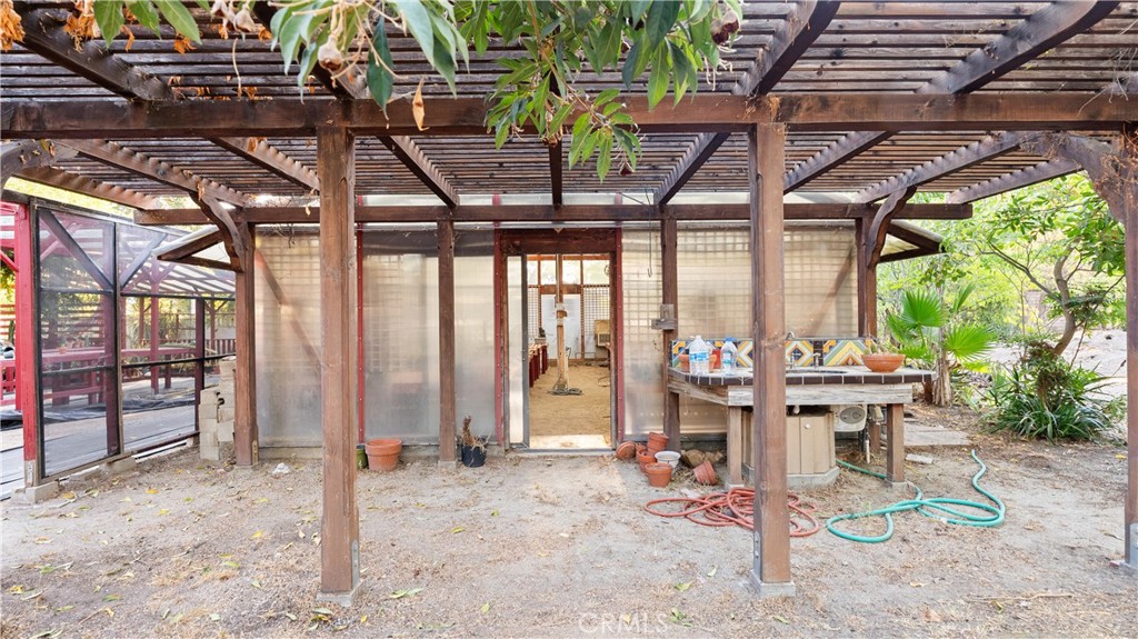 18552 Erwin Property Photo 43