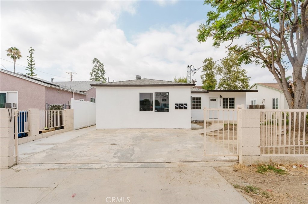 18306 Gresham Street Property Photo 1
