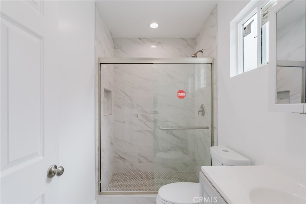 18306 Gresham Street Property Photo 13