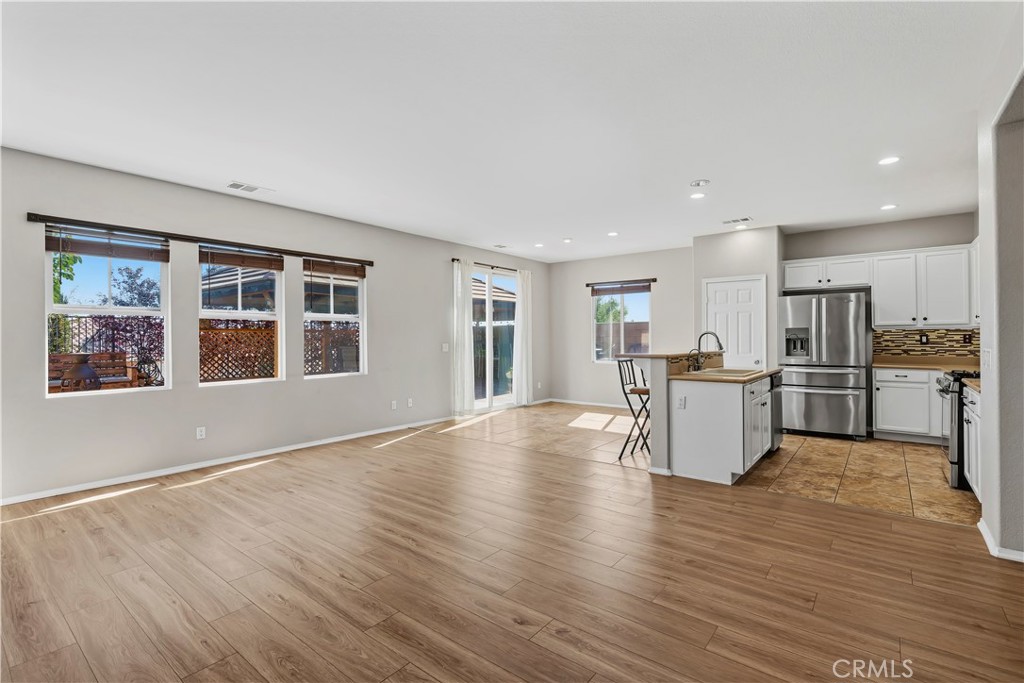 1621 Serval Way Property Photo 10