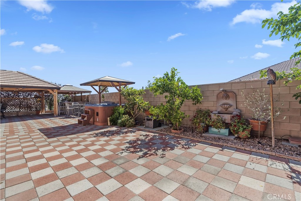 1621 Serval Way Property Photo 22