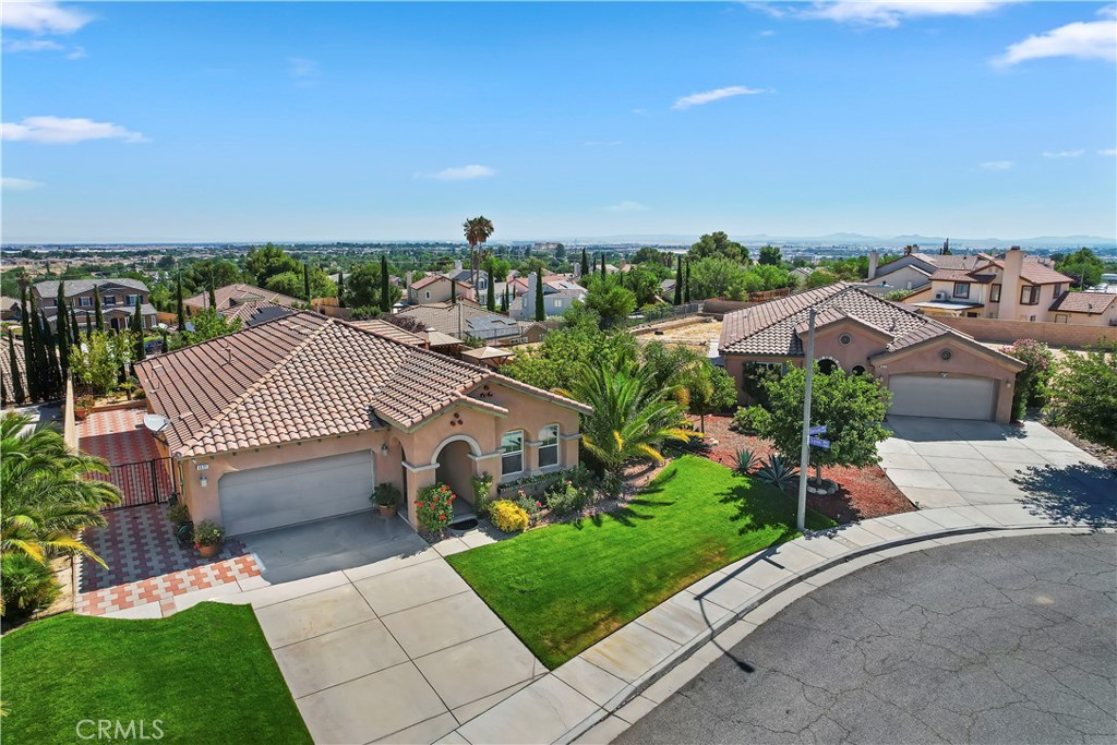1621 Serval Way Property Photo 32