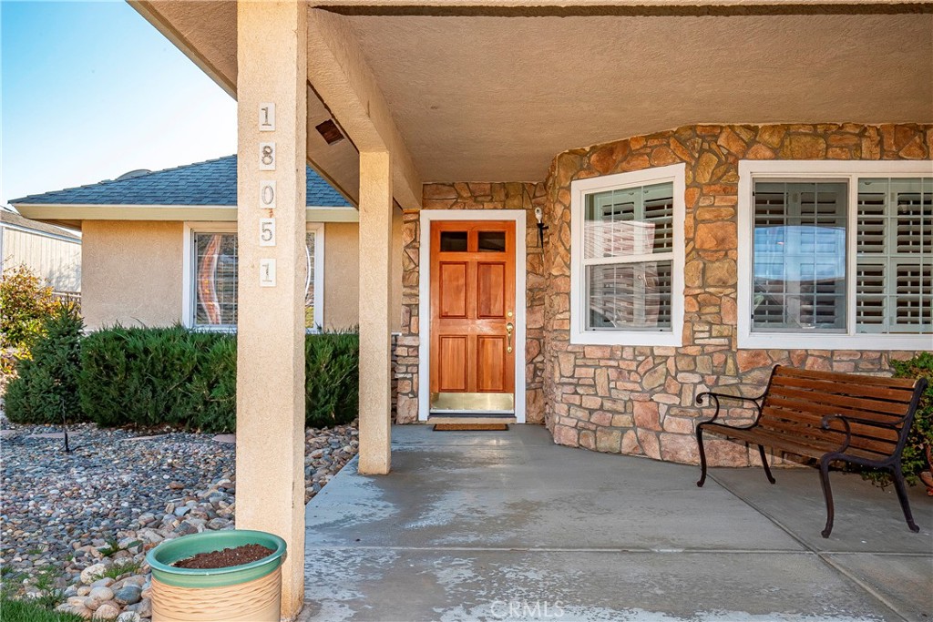 18051 Bold Venture Drive Property Photo 6