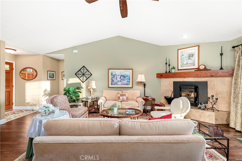 18051 Bold Venture Drive Property Photo 10