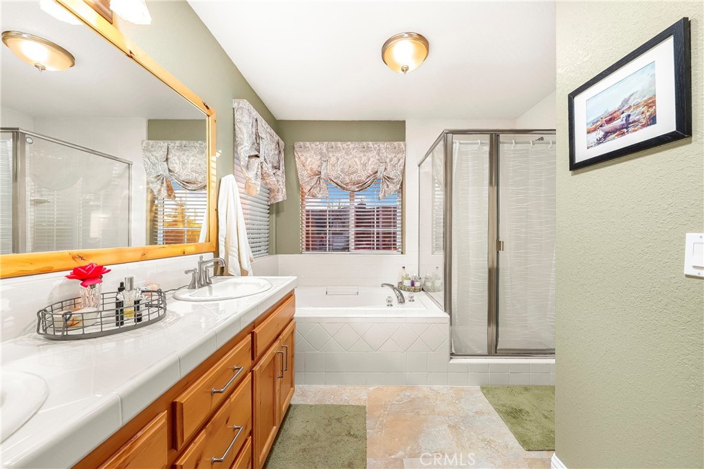 18051 Bold Venture Drive Property Photo 23
