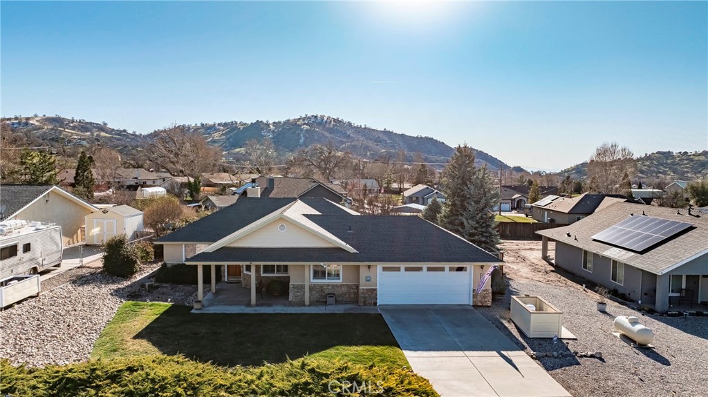 18051 Bold Venture Drive Property Photo 42