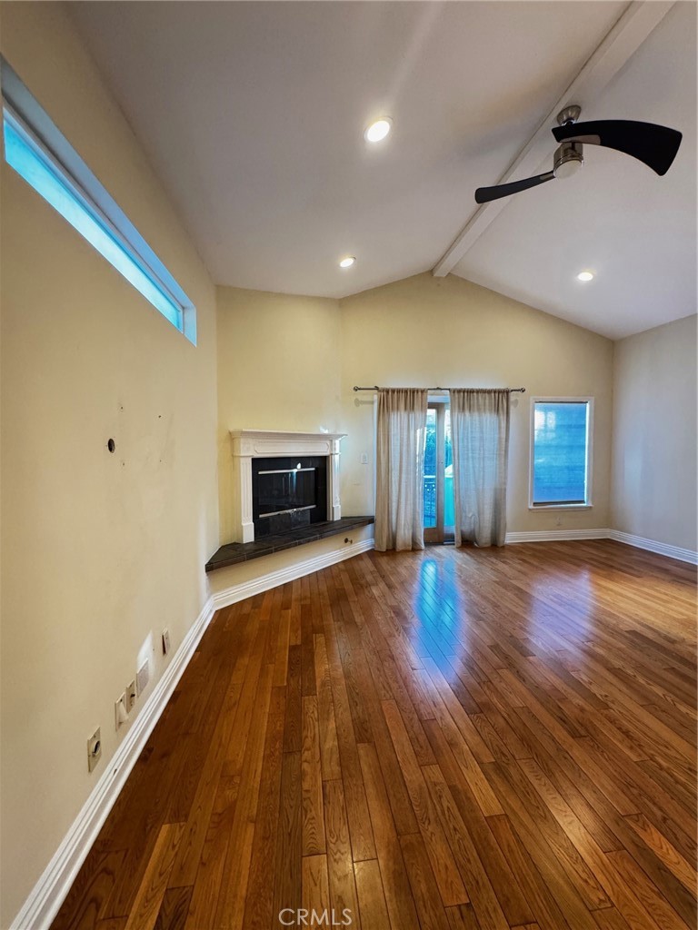 14320 Hortense Street Property Photo 10