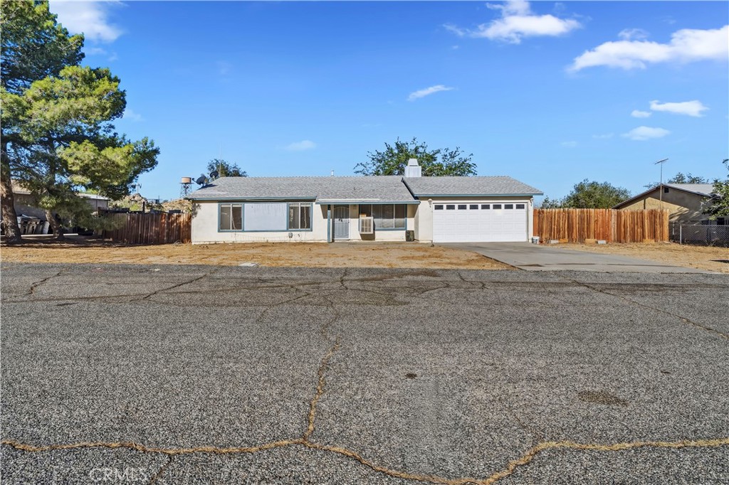 40015 172nd E Property Photo 1