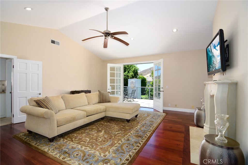 29450 Cambridge Court Property Photo 25