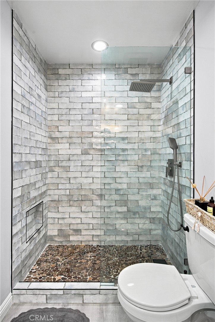 25697 Pine Creek Property Photo 18