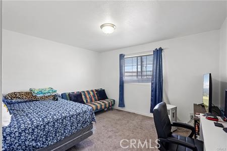 2546 S Bronson Property Photo 11