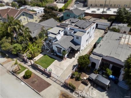 2546 S Bronson Property Photo 19